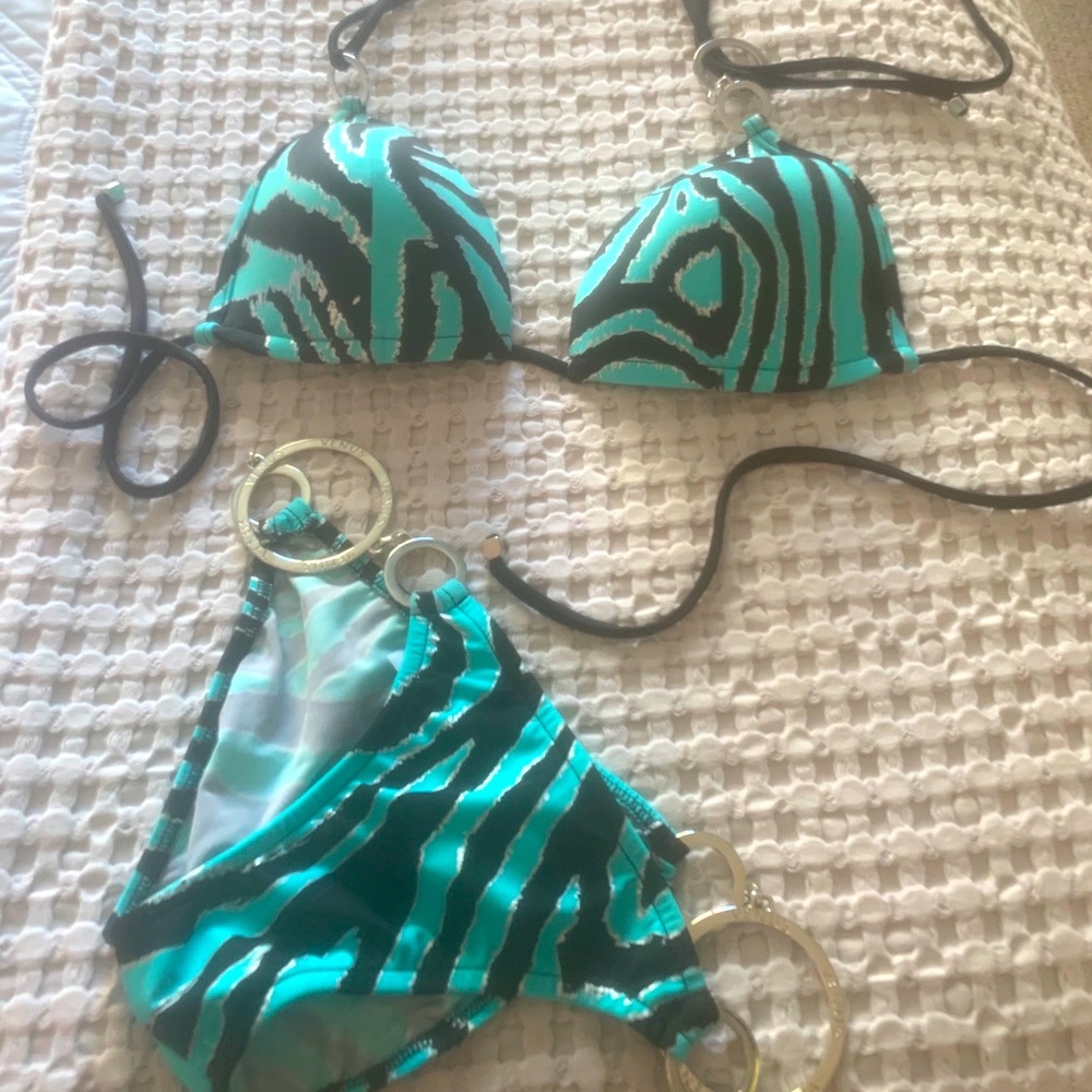 Venus Bikini